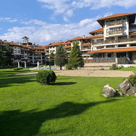 Urban Atelier 300m From Gondola, Free Parking Apartmán Bansko